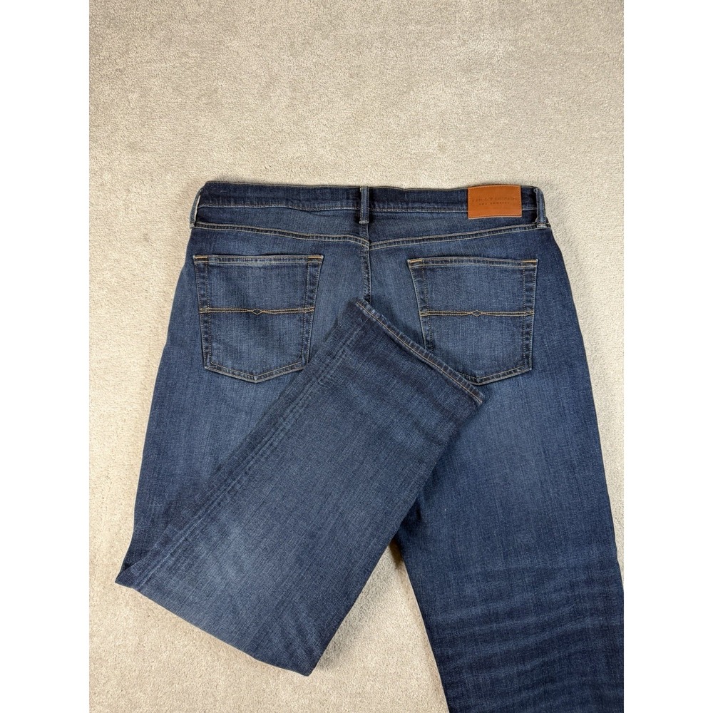 Lucky Brand Jeans Men's 38x30 Blue Denim 363 Vintage Straight Dark Wash Flex